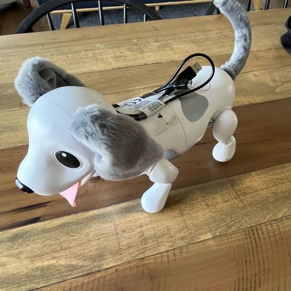 Toys Zoomer Playfulpup Responsive Robotic Dog With Voice Recognition